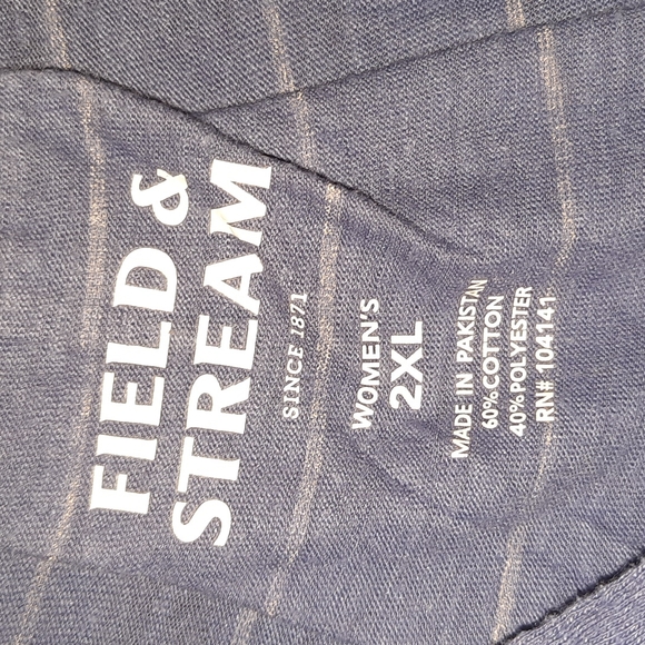 Field & Stream purple with light purple grayish stripe. 3/4 sleeve. Size 2XL - Picture 2 of 5